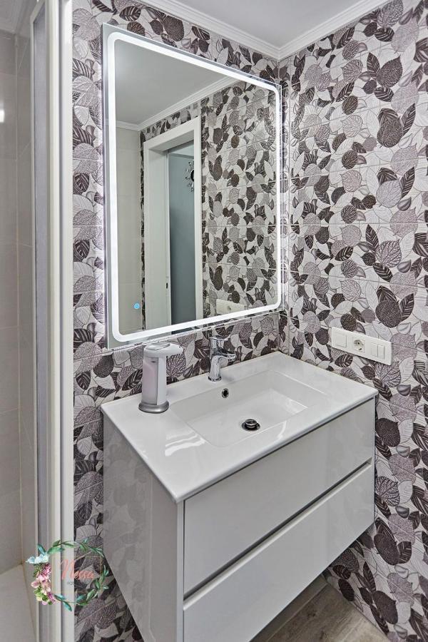 Appartement Parrot's House- Yumbo Center